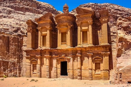Petra und Wadi Rum an einem Tag (private Tour)