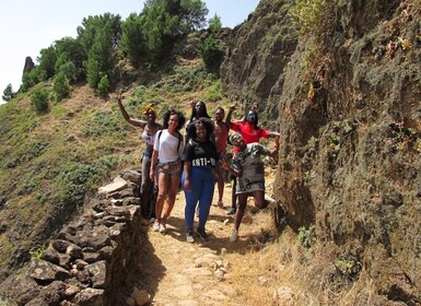 Day Trip: Trek Santo Antão, Cova Crater > Cabo da Ribeira 5k