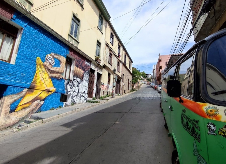 Picture 2 for Activity Valparaíso: A Private Tour with an experienced local guide.