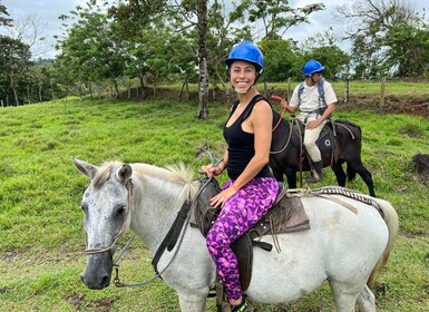 Expedition on horseback riding-thermals, Rincón de la Vieja