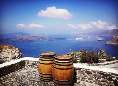 Santorin : Tour de l'île en privé avec dégustation de vins et dîner