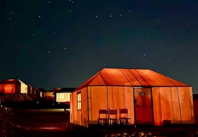 Marrakech: retiro en el desierto de Agafay, tienda de campaña, cena, espect...