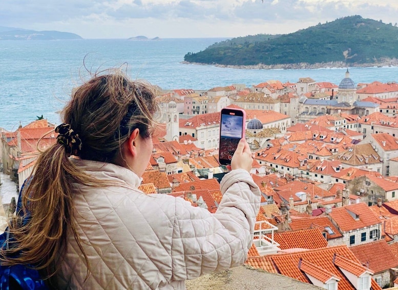 Dubrovnik: City Walls Tour for Early Birds or Sunset Chasers