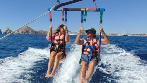 Parasailing i Cabo San Lucas