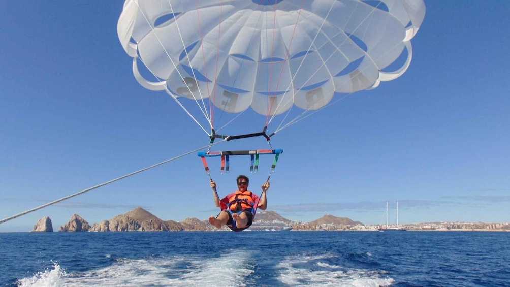 Picture 2 for Activity Parasailing in Cabo San Lucas