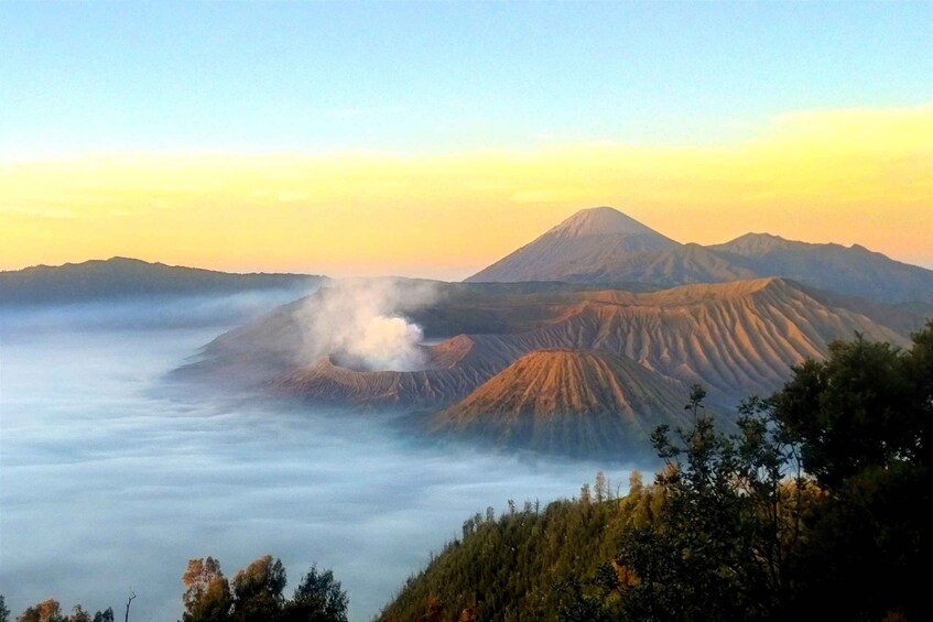 From Surabaya: Private 3-Day Mount Bromo Ijen Tour