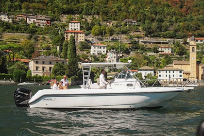 2 hours Private boat tour on lake of Como