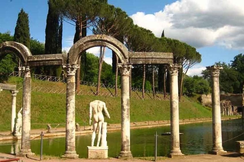 Picture 1 for Activity From Rome: Tivoli Gardens & Hadrian's Villa Guided Day Tour