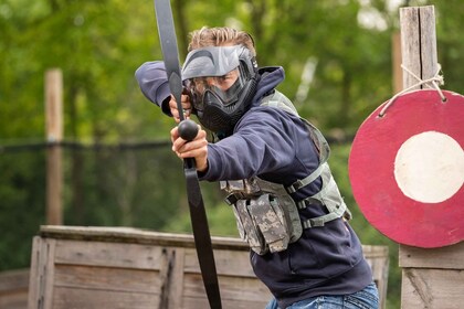 Amsterdam: Private Bogenschießen-Tag-Arena