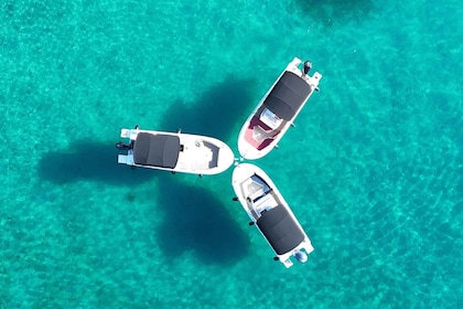 Zadar: Original Island-Hopping Speedboat Tour with Drinks
