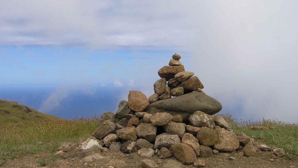 Picture 10 for Activity Terevaka Horse Excursion: The highest point and 360° view.