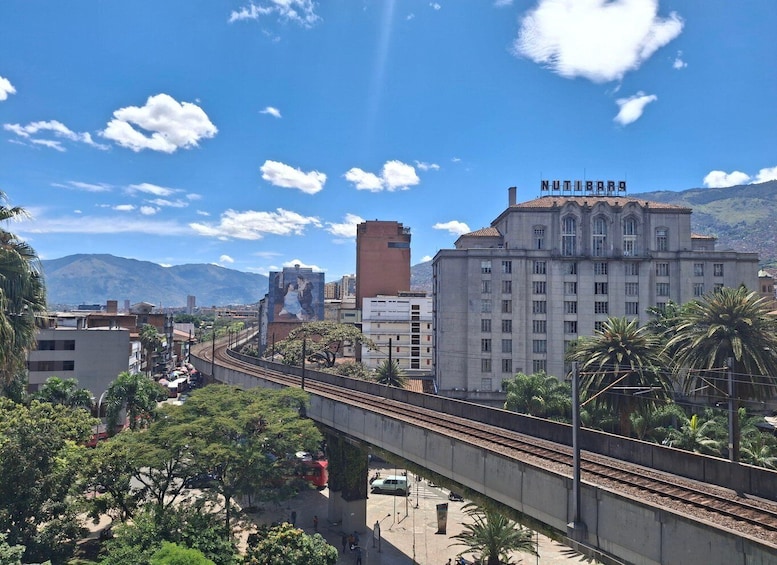Picture 4 for Activity Citytour,comuna13,metro cable,botero,pueblito paisa. Privado