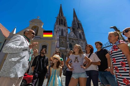 Regensburg: Guided City Walking Tour of the Old Town