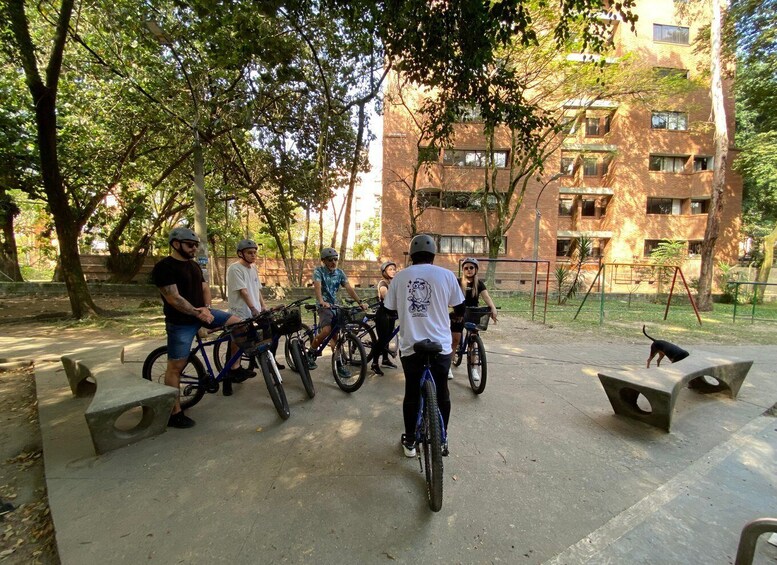 Picture 6 for Activity Bike Tour Medellin with Snacks and Local Beer