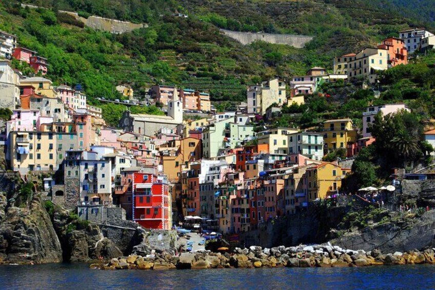 6-Hour Cinque Terre Guided Tour