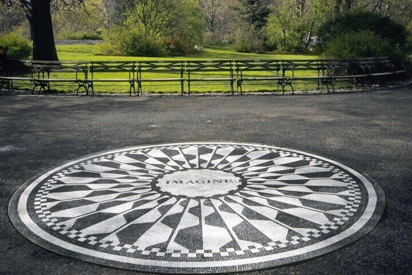 Central Park - Imagine - strawberry Field