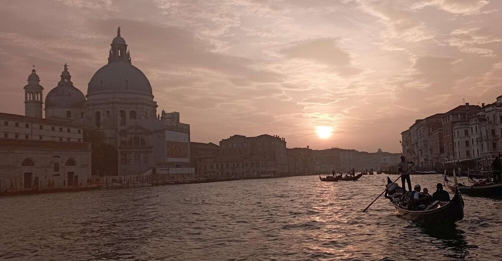 Picture 6 for Activity Venice: private boat tour to Murano, Burano, Torcello