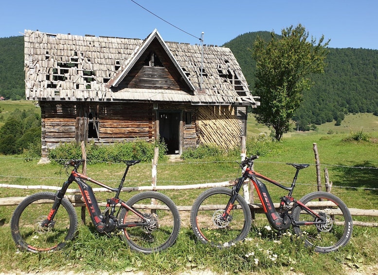 Picture 3 for Activity From Brasov : Piatra Craiului National Park on Ebike