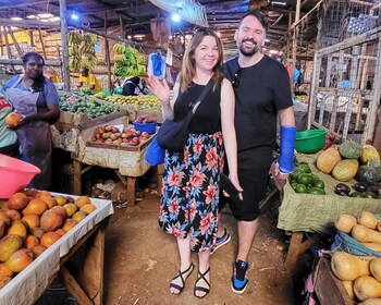 Visite du marché local et cours de cuisine de repas traditionnels