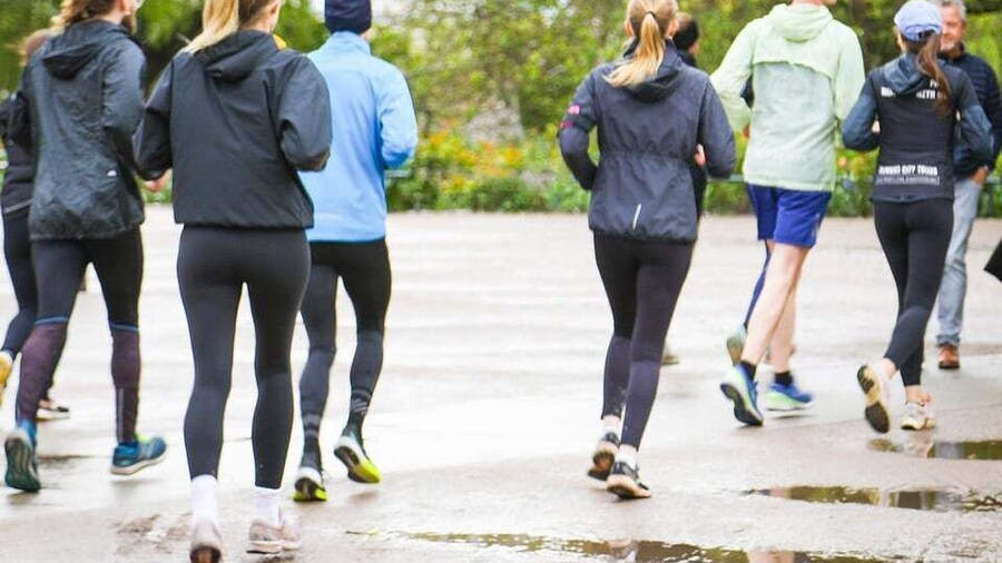 Hamburg: Running tour with insider tip guarantee