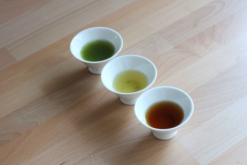 Authentic Japanese tea tasting: sencha, matcha and gyokuro