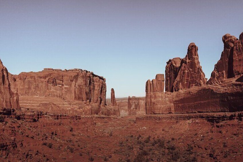 Sunset Arches National Park Pavement Sights with easy walks