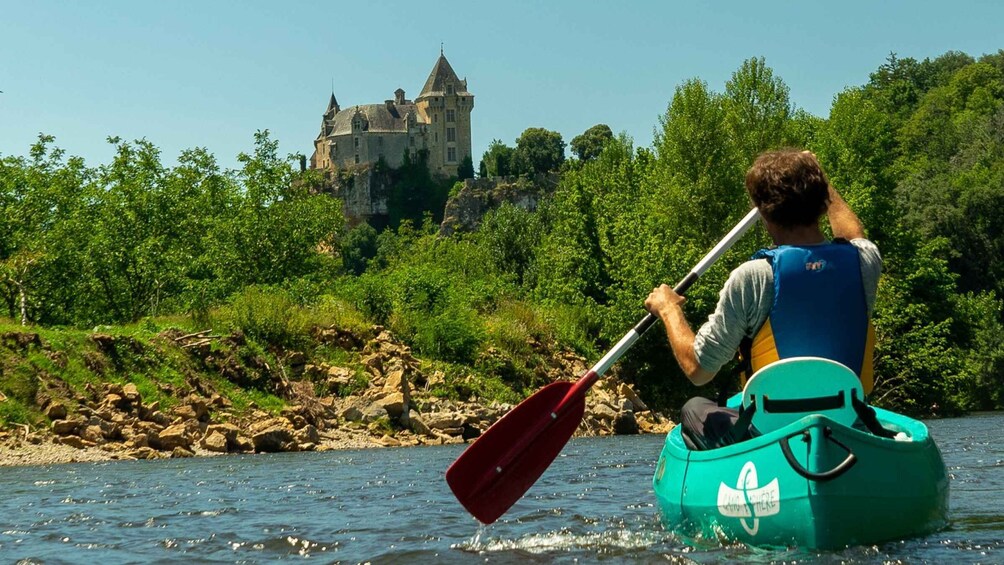 Canoeing the History route in Dordogne : Carsac - Beynac