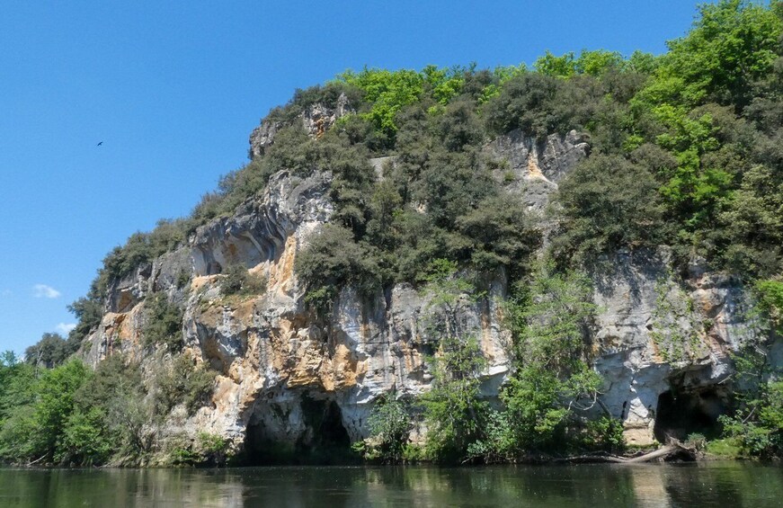 Canoe trip along Cliffs in Dordogne : Carsac - Cénac