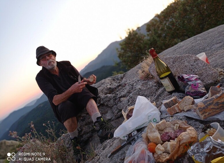 Picture 1 for Activity Serra-di-Scopamène: Private Sunset Hike with Snacks and Wine