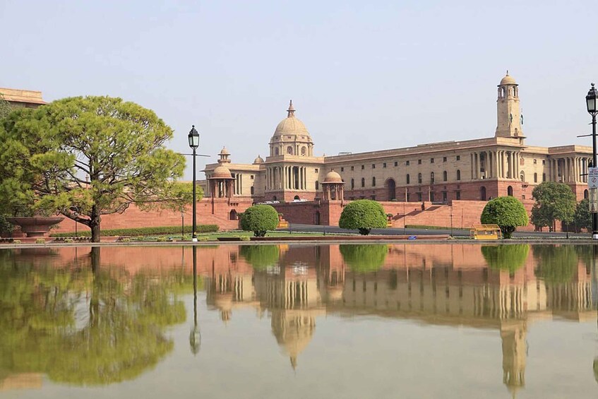 Delhi Full Day Tour With Experience Guide