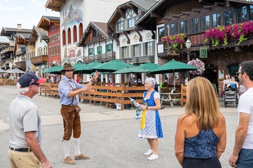 Historical Walking Tour in Leavenworth