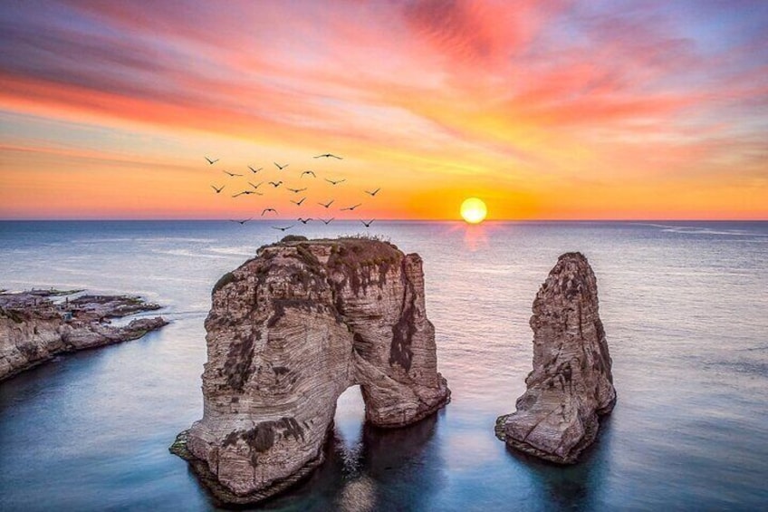 Pigeon Rocks Boat Ride Beirut (Raouche Rocks)