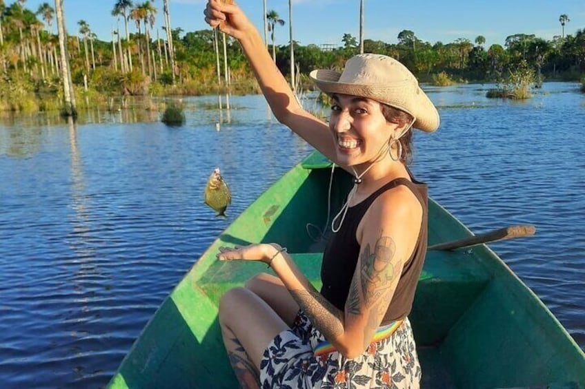 3 Hours Private Piranha Fishing in Lake Yacumama