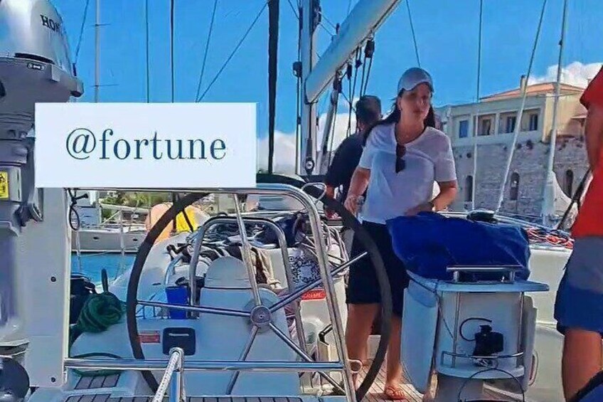  Private luxury Escape Sailing, Snorkel and Lunch Cruise