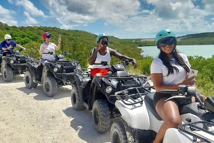 Aventura en Cuatrimoto Providenciales