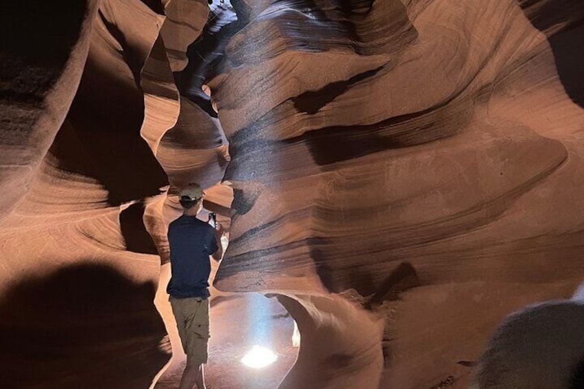 Upper and Lower Antelope Canyon with Horseshoe Bend Hiking Tour