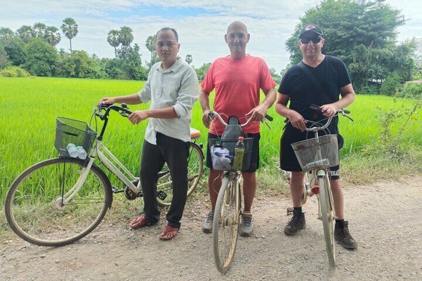 Battambang Unique Day Tours Mixing Bicycle-Tuk Tuk-Lunch 