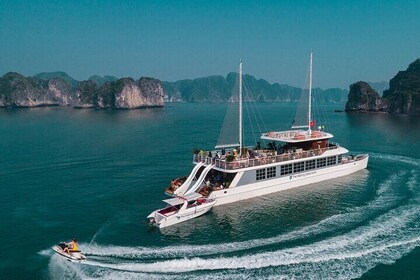 Luxury Halong Bay Day Tour with Motorway Transfer