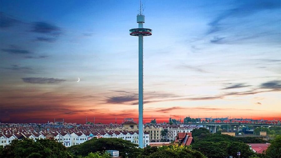 Malaysia: Taming Sari Tower Entry Ticket