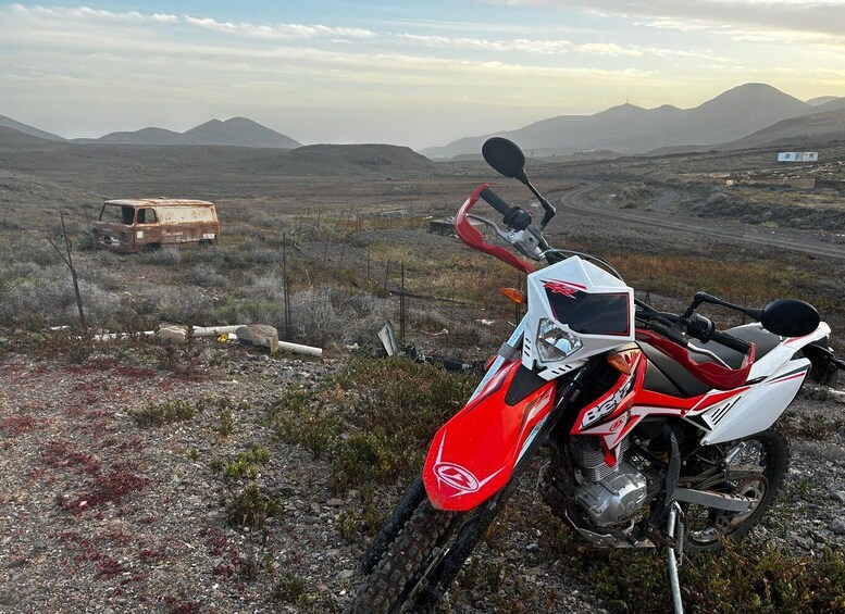 Picture 3 for Activity Fuerteventura south: enduro trips on motocycle/lic. B,A1&2,A