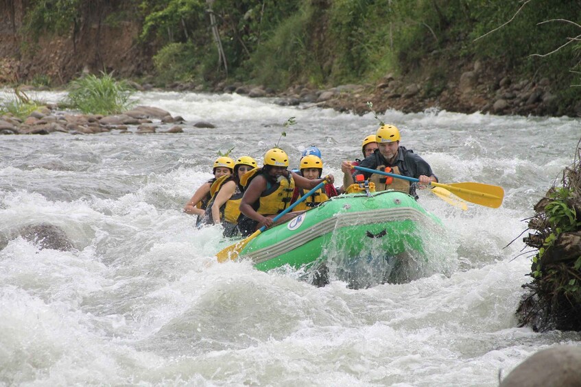 Picture 2 for Activity White Water Rafting Level II & III