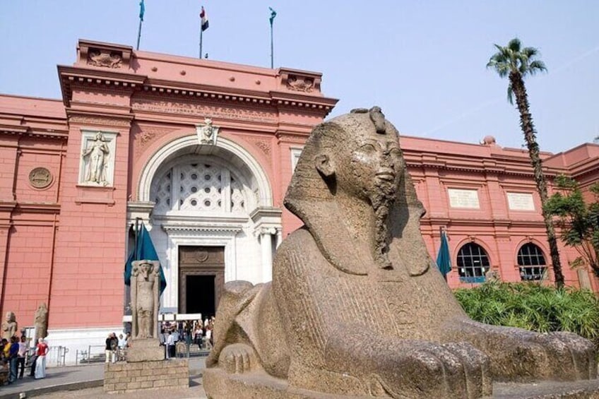 Explore Cairo on a Day Trip by Bus from Sharm el Sheikh