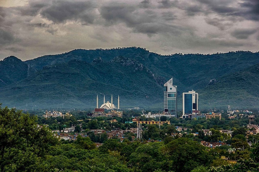 Picture 2 for Activity Islamabad: City Tour with Faisal Mosque and Lake View Park