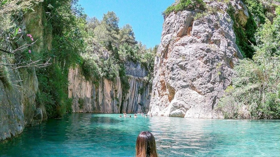 Picture 15 for Activity Valencia: Montanejos Thermal Springs & Girlfriend Waterfall