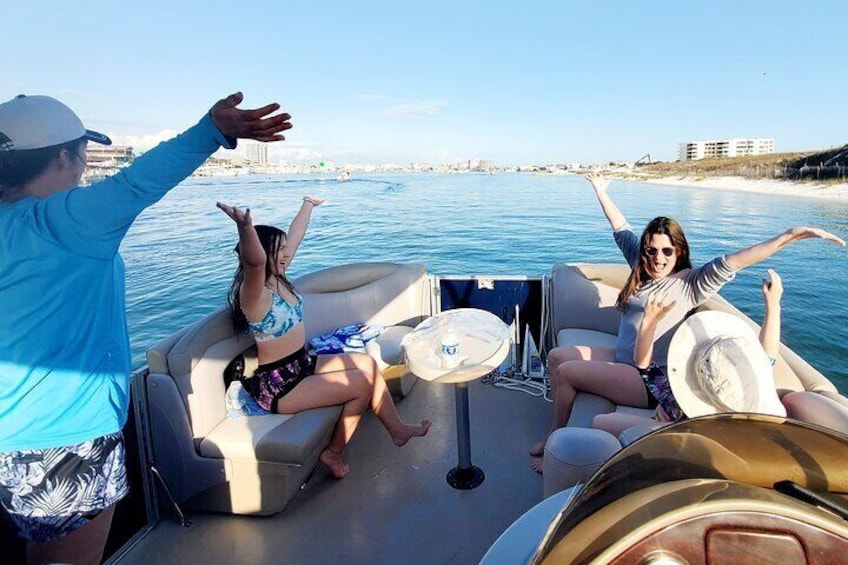 Private Captained Pontoon to Crab Island in Destin 3-6 Hrs.