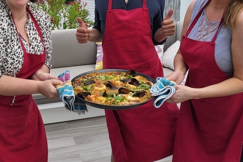 Paella Private Cooking Class in Sitges
