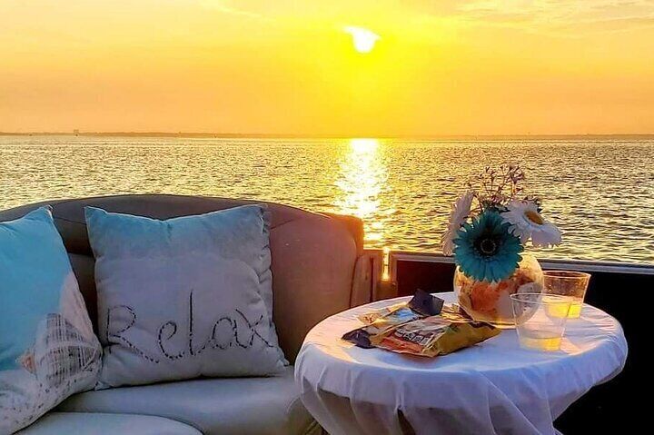 Complimentary wine & snacks in a relaxing comfortable environment