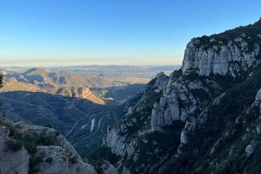 Montserrat in the afternoon with Virgen Negra, Abadía and much more