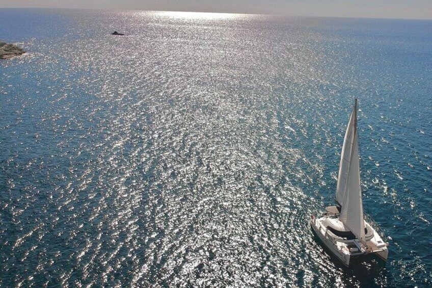 Private Cruise Daytime with Meal in Santorini
