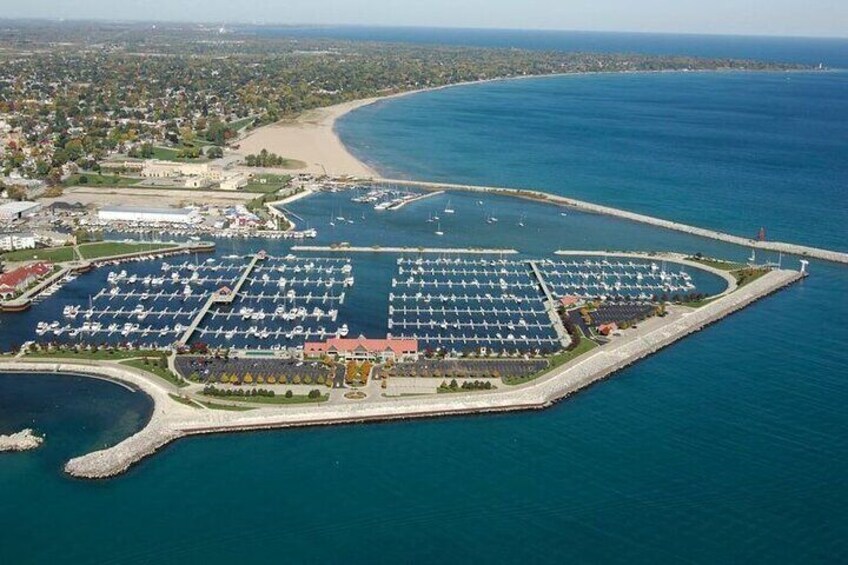 2 Hour Sailing Adventure in Lake Michigan (up to 6 people)